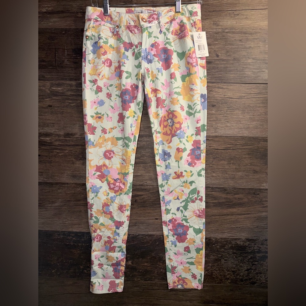 YMI Women's Floral Skinny Jeans - Multicolor